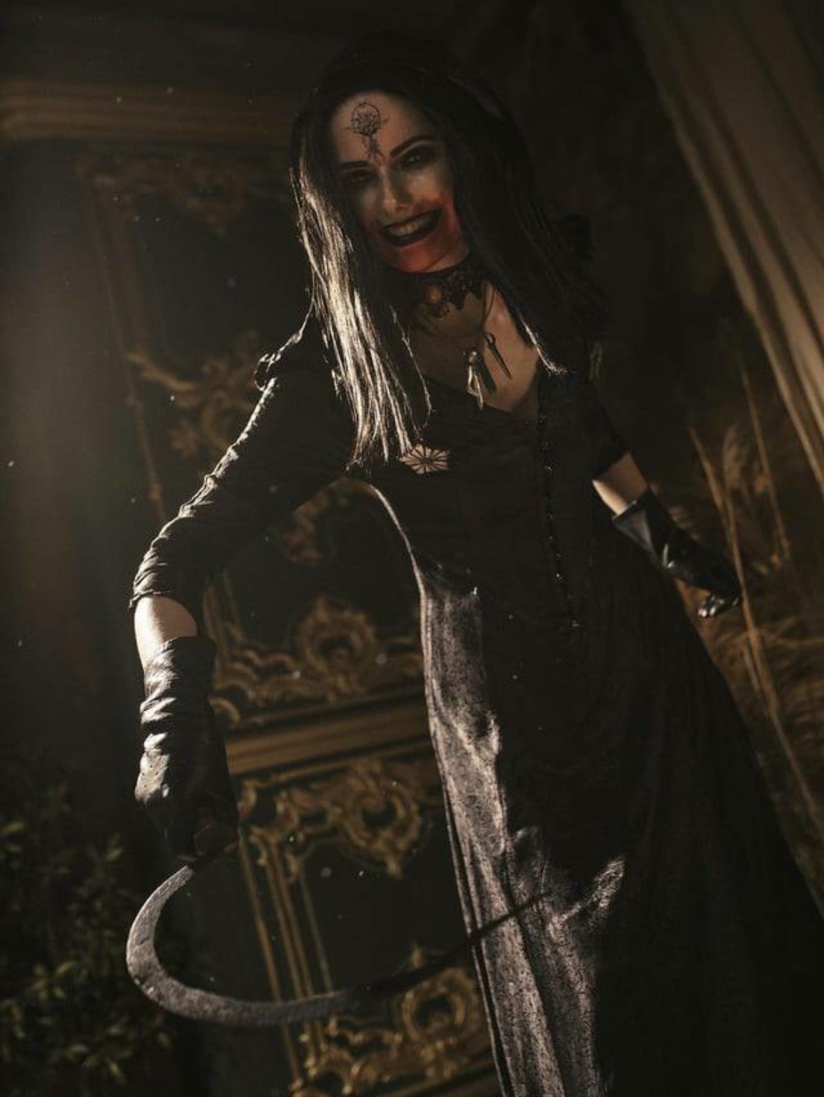 Cassandra Dimitrescu