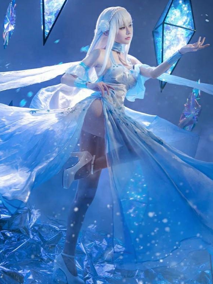 Crystal Dress Emilia