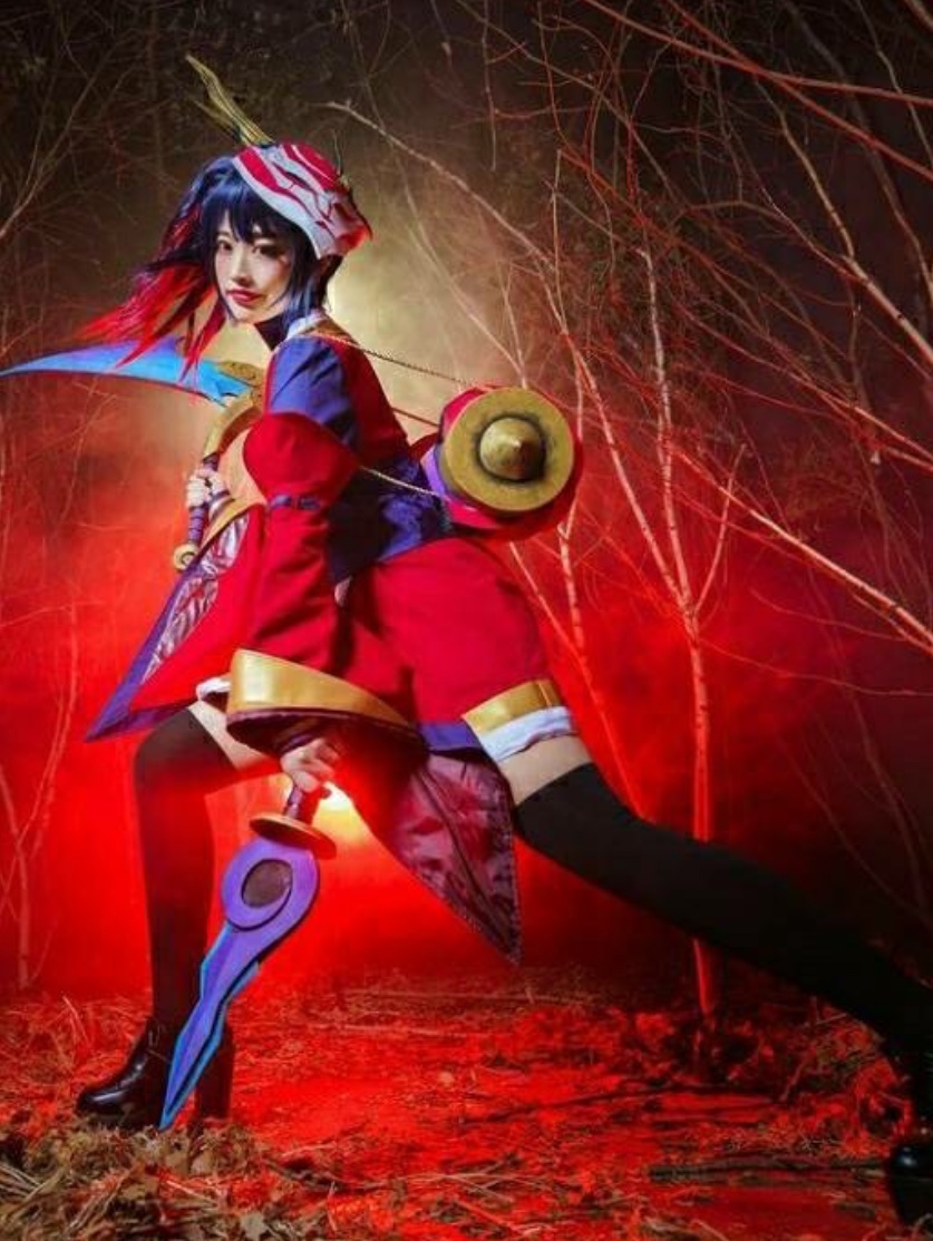 Bloodmoon Akali
