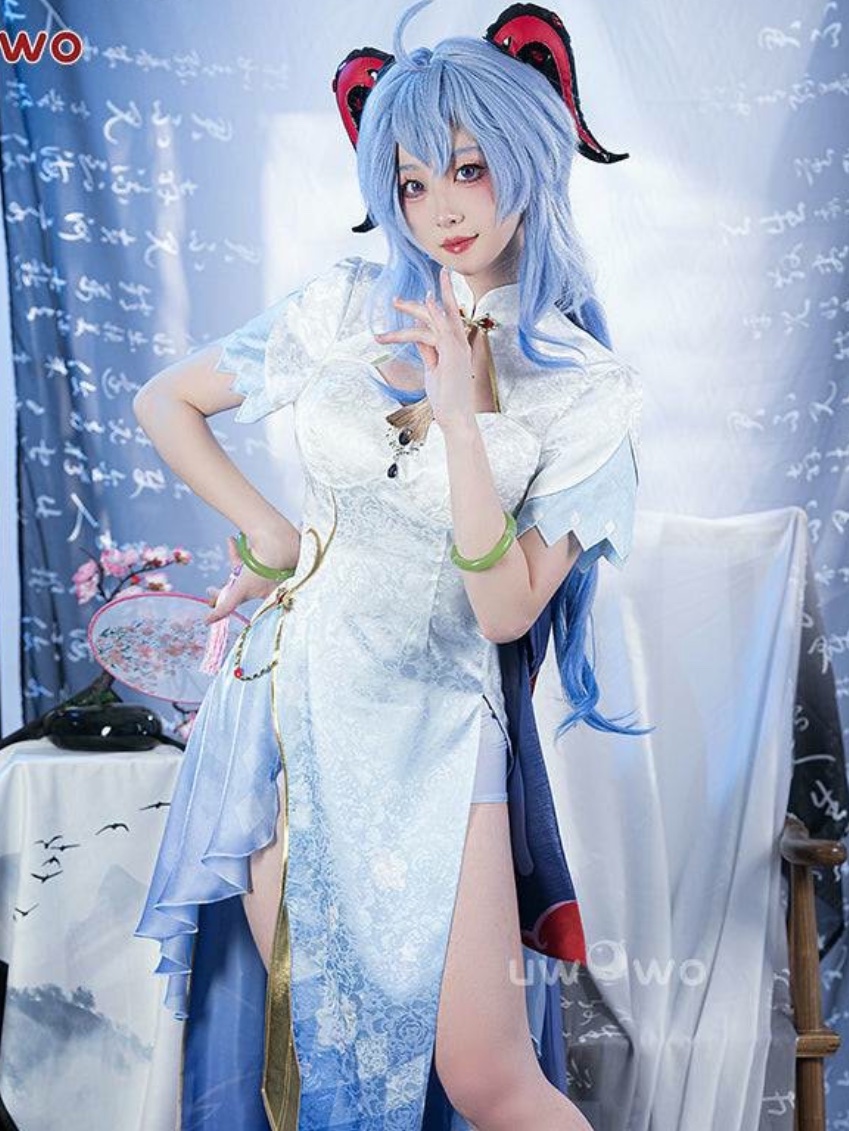 Lotus Cheongsam Ganyu