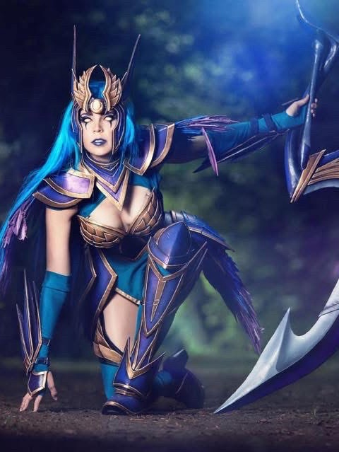 Dark Valkyrie Diana
