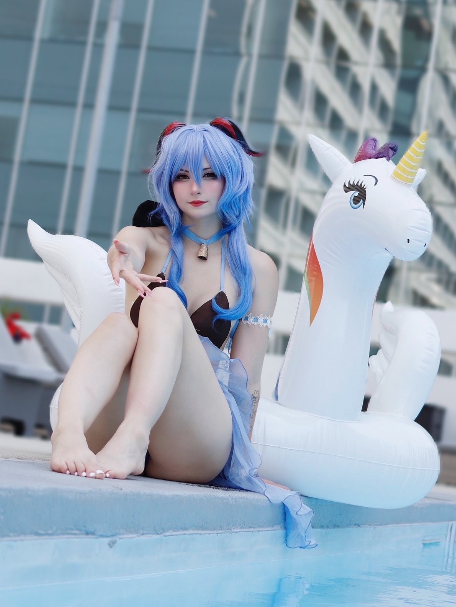 Bikini Ganyu