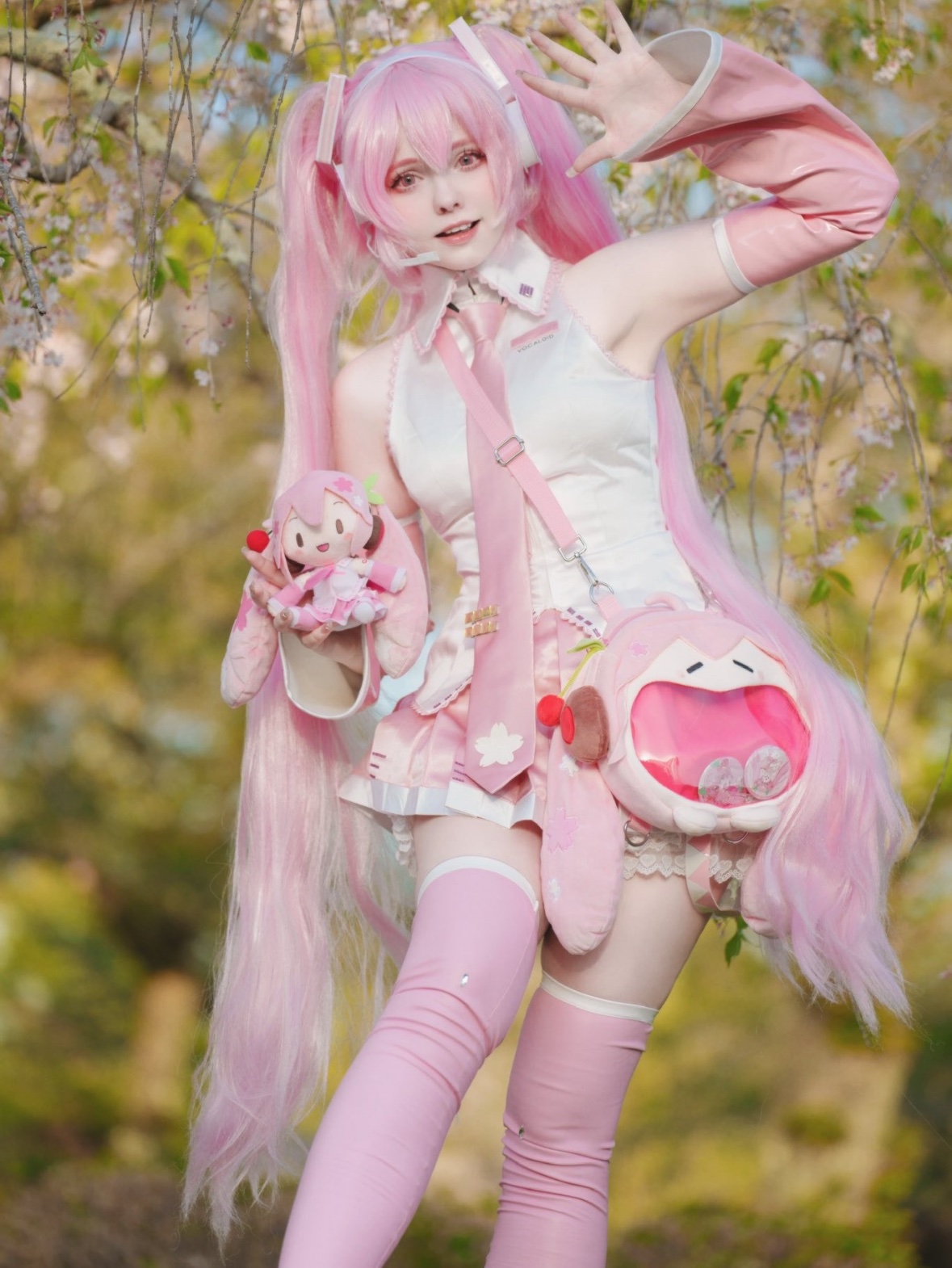 Sakura Hatsune Miku