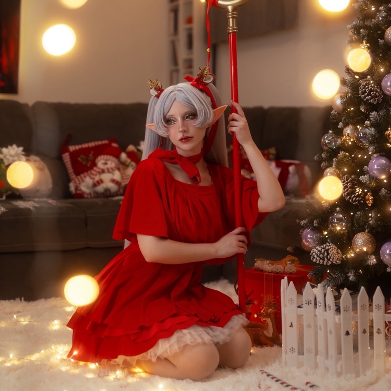 Red Dress Frieren
