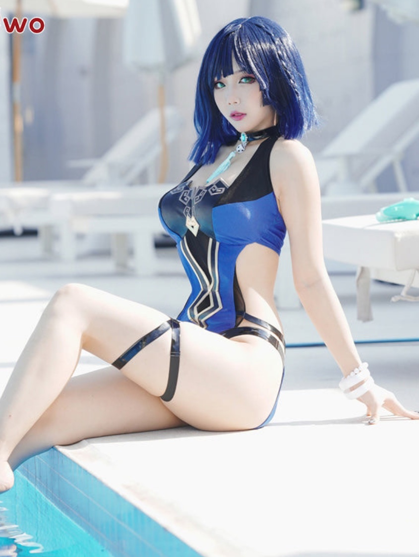 Swimsuit Yelan