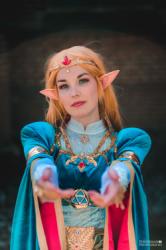 Zelda - Royal dress