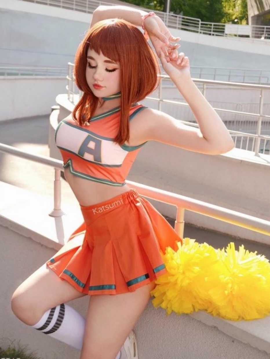 Cheerleader Ochako Uraraka