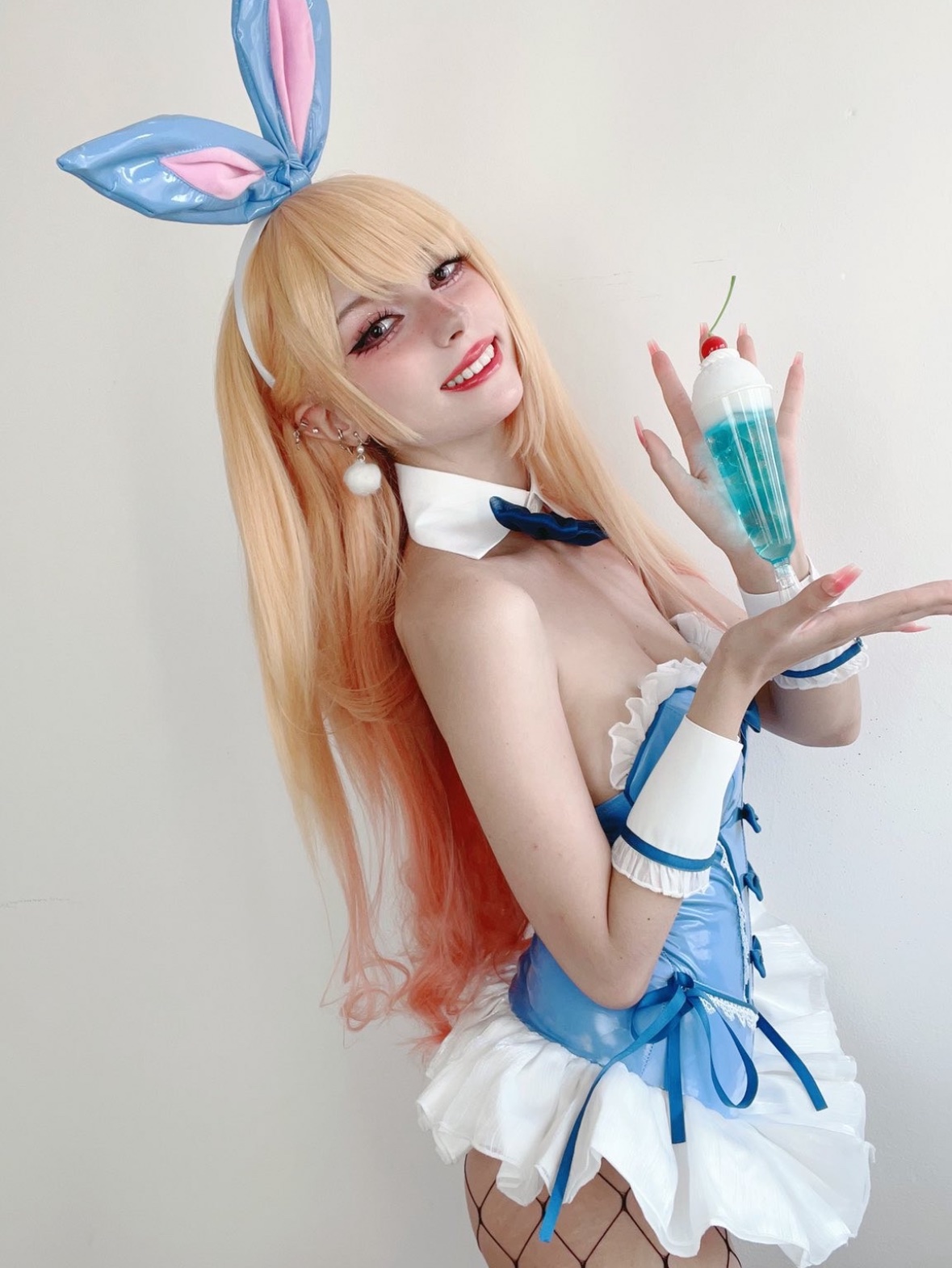 Blue Bunny Marin Kitagawa