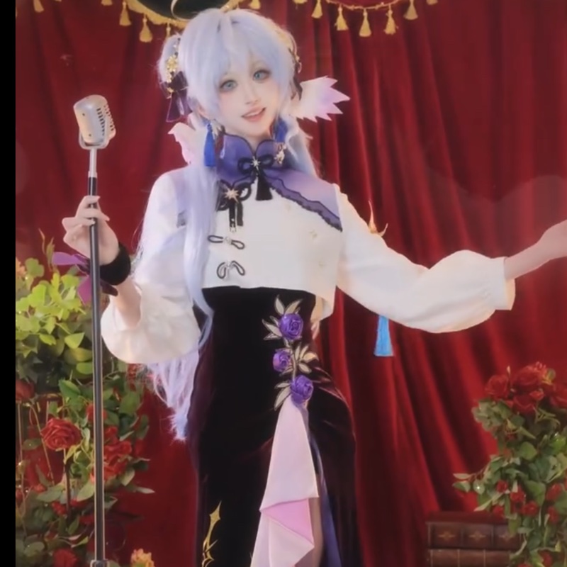 Chinese Dress Robin